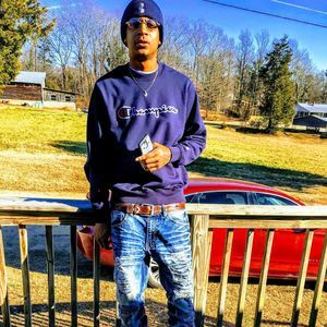 Meet your Posher, Tom